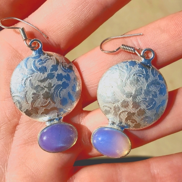 *$15 Sale* New Opalite Silver Earrings. - Picture 13 of 13